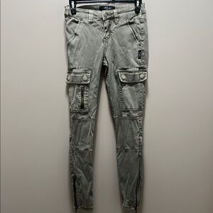 Silver Jeans Co.  Olive Skinny Cargo Pants - W25/L29